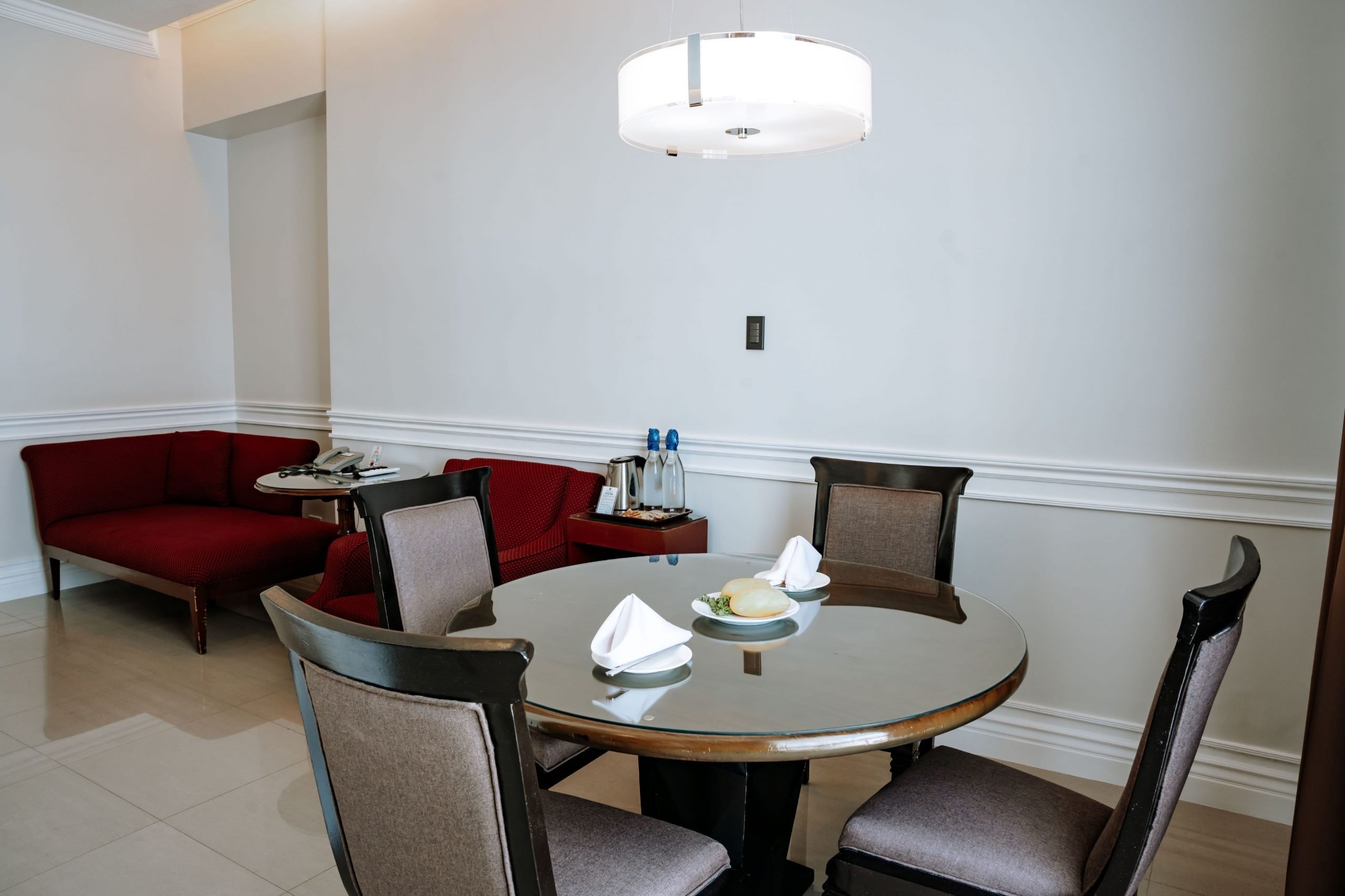 32Penthouse suite