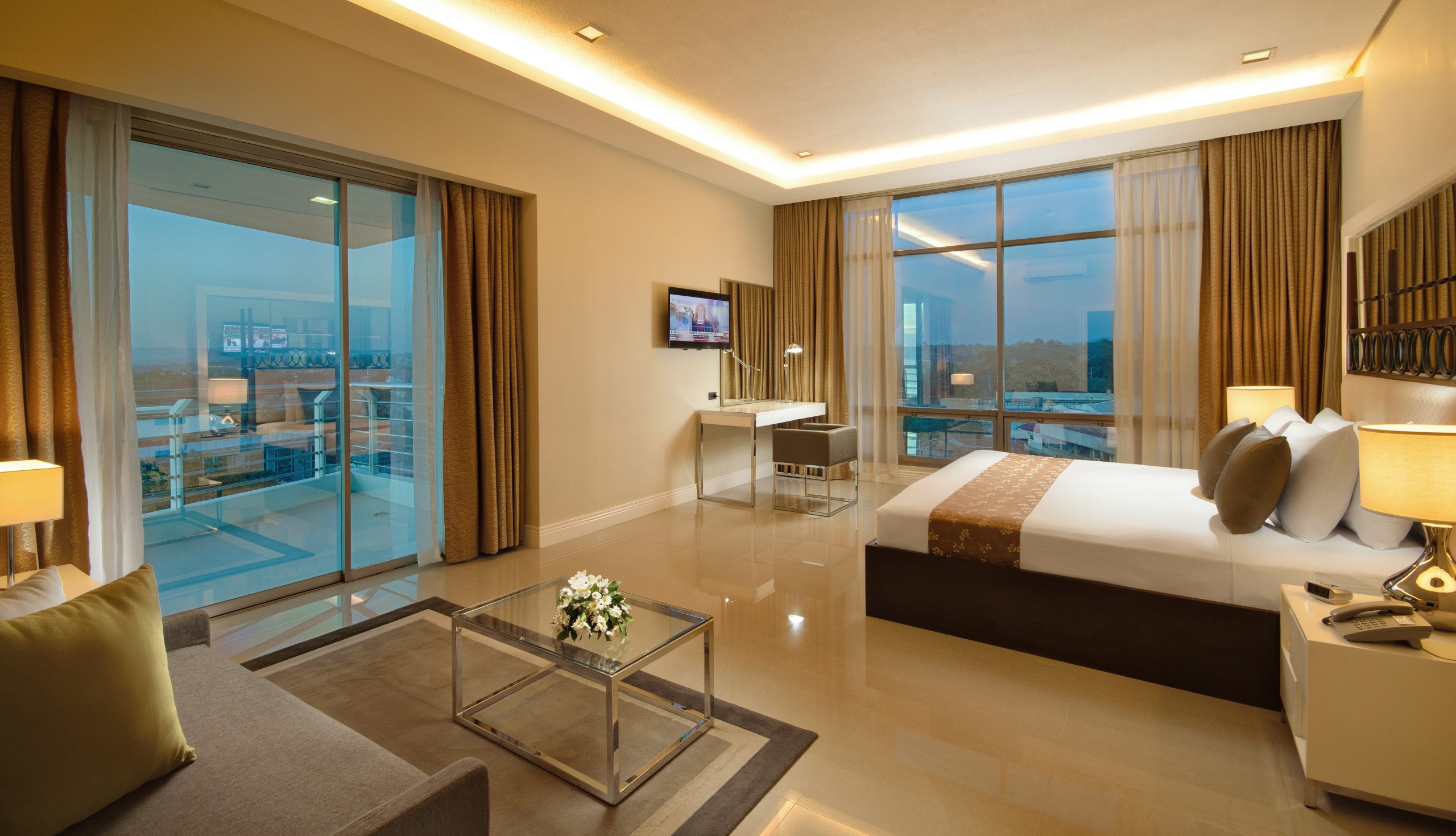 35 Presidential Suite Living Room (3)